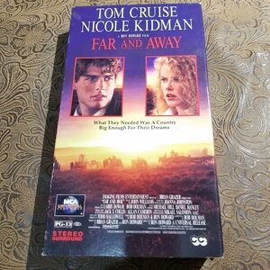 Far and Away (VHS) — Tom Cruise, Nicole Kidman Movie Universal 1992